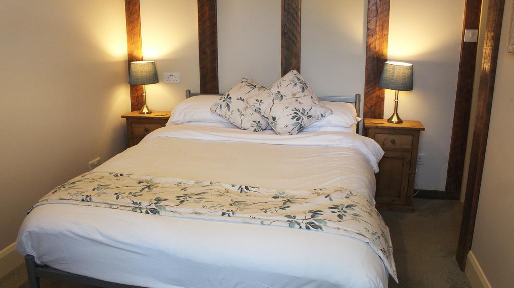The Mayhill Hotel Monmouth Bagian luar foto